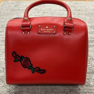 Kate Spade Wellesley WKRU1743 Red Color. New